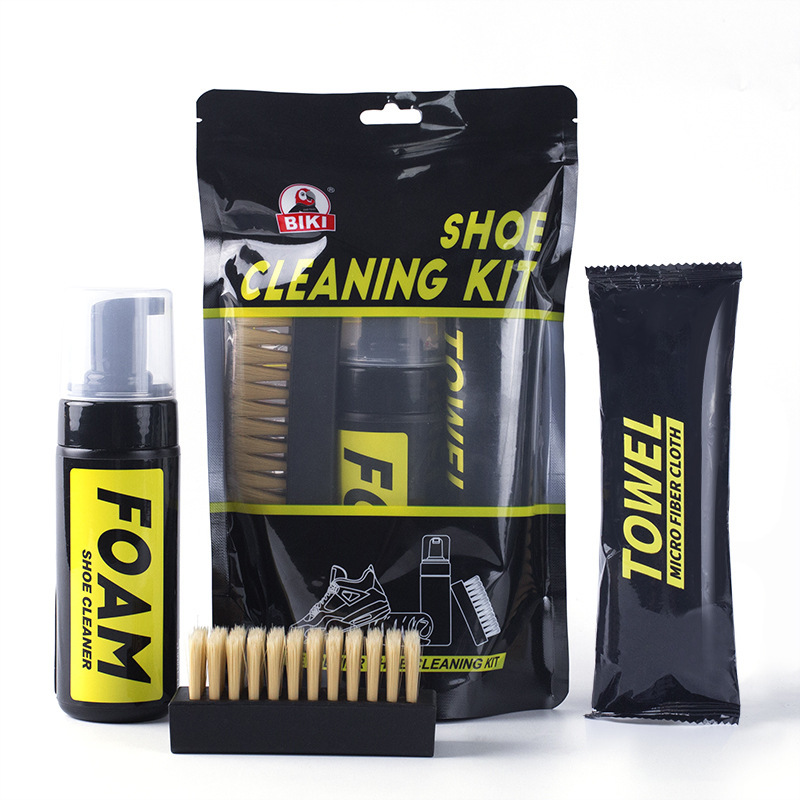 On Sneaker Care - Detergente per scarpe in schiuma per