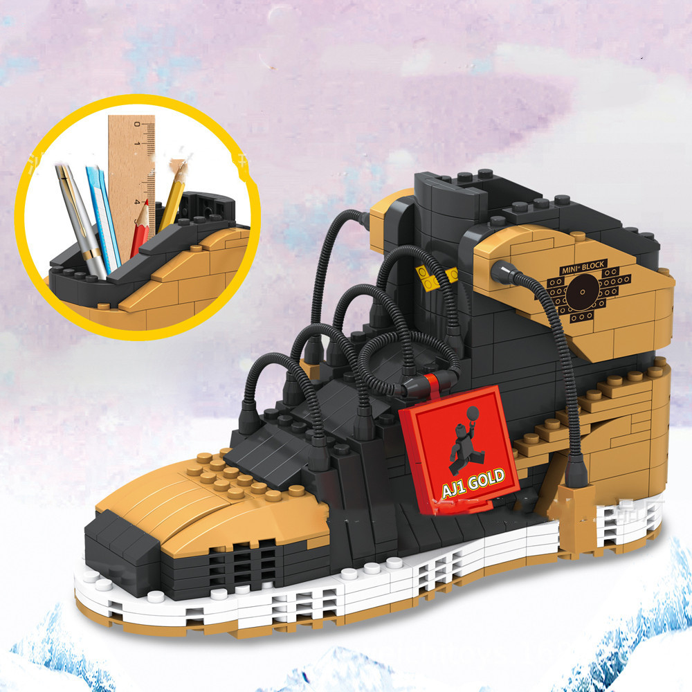 Scarpe da basket sportive Buil - Sneaker Care Box recensione e prezzo