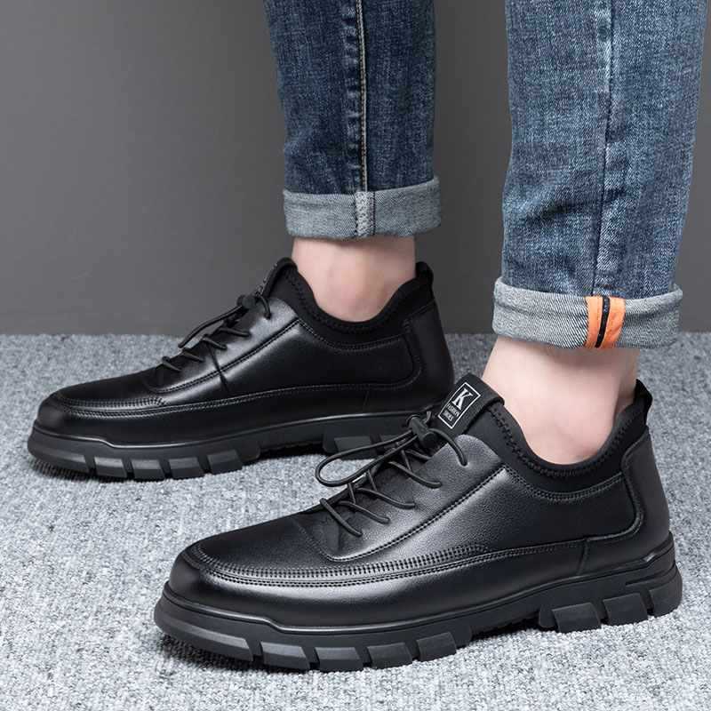 Scarpe da ginnastica stringate - Sneaker Career recensione e prezzo
