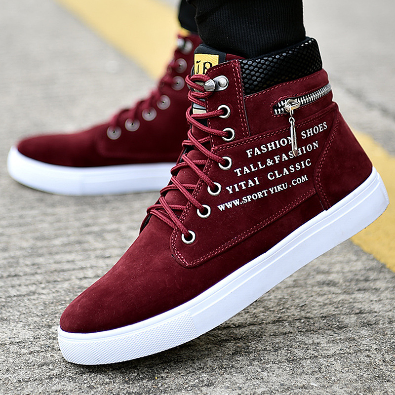 Scarpe da ginnastica alte nere - Sneaker Career recensione e prezzo