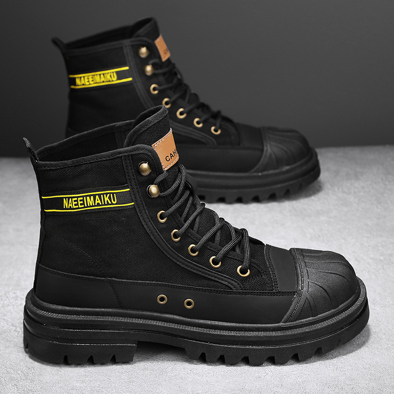 Stivali corti di nuovo stile d - Sneaker Career recensione e prezzo