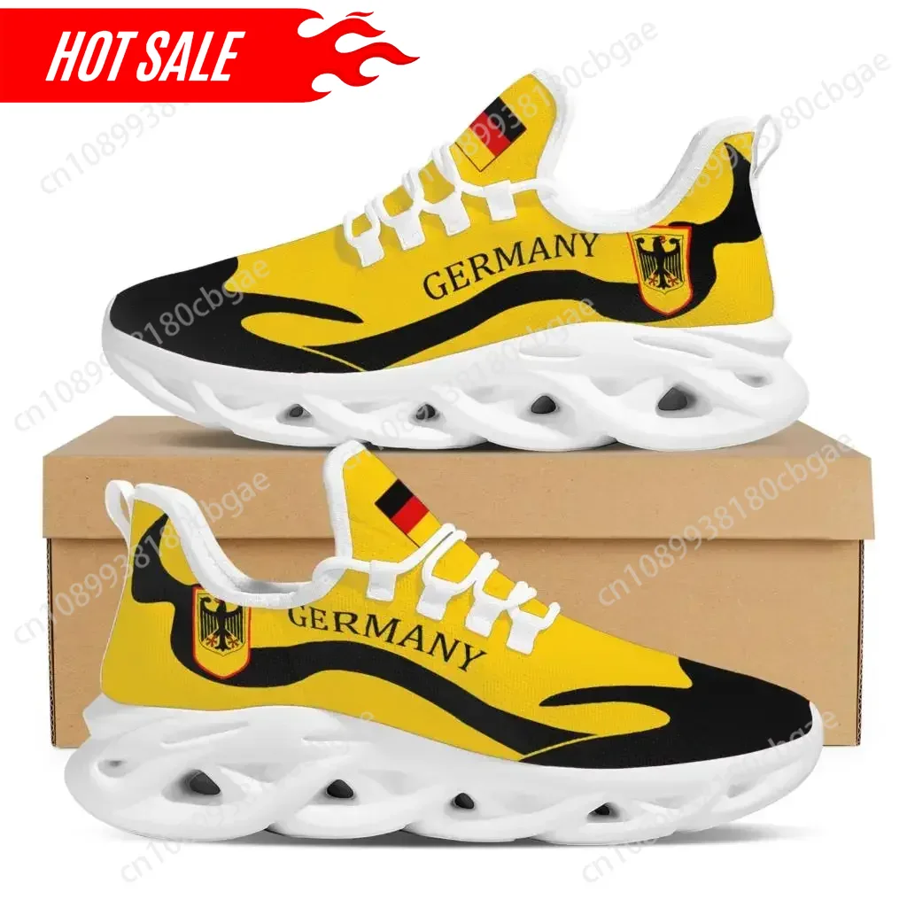 Nuove sneakers con design band - Sneaker Career recensione e prezzo